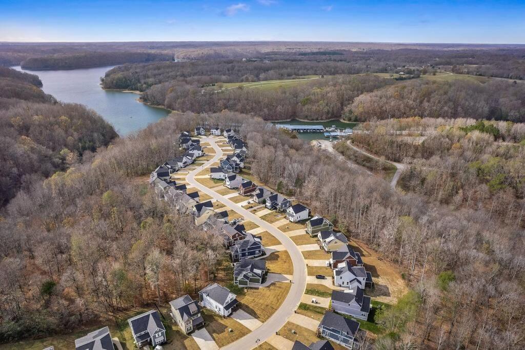 Beautiful Home With Lake And Marina Access, Firepit, Golf Cart Included Estill Springs Экстерьер фото